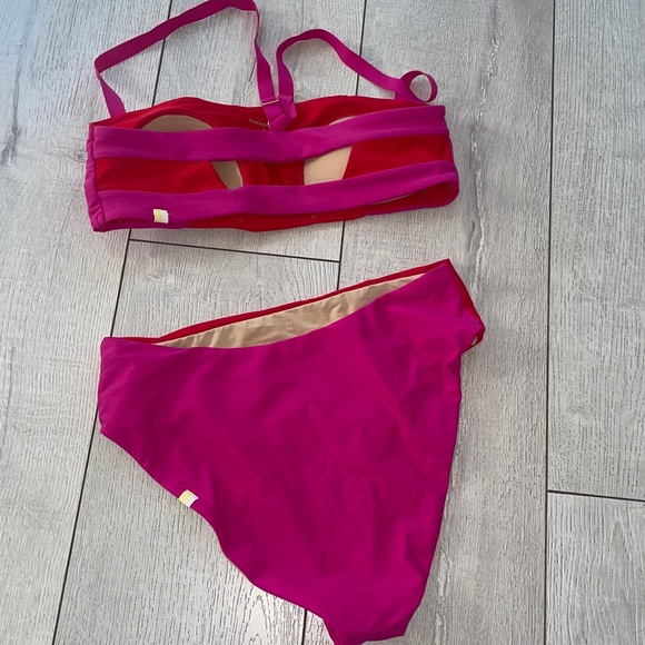 Summersalt Beige Ribbed Fabric red pink size 6 bikini like new - Picture 8 of 12
